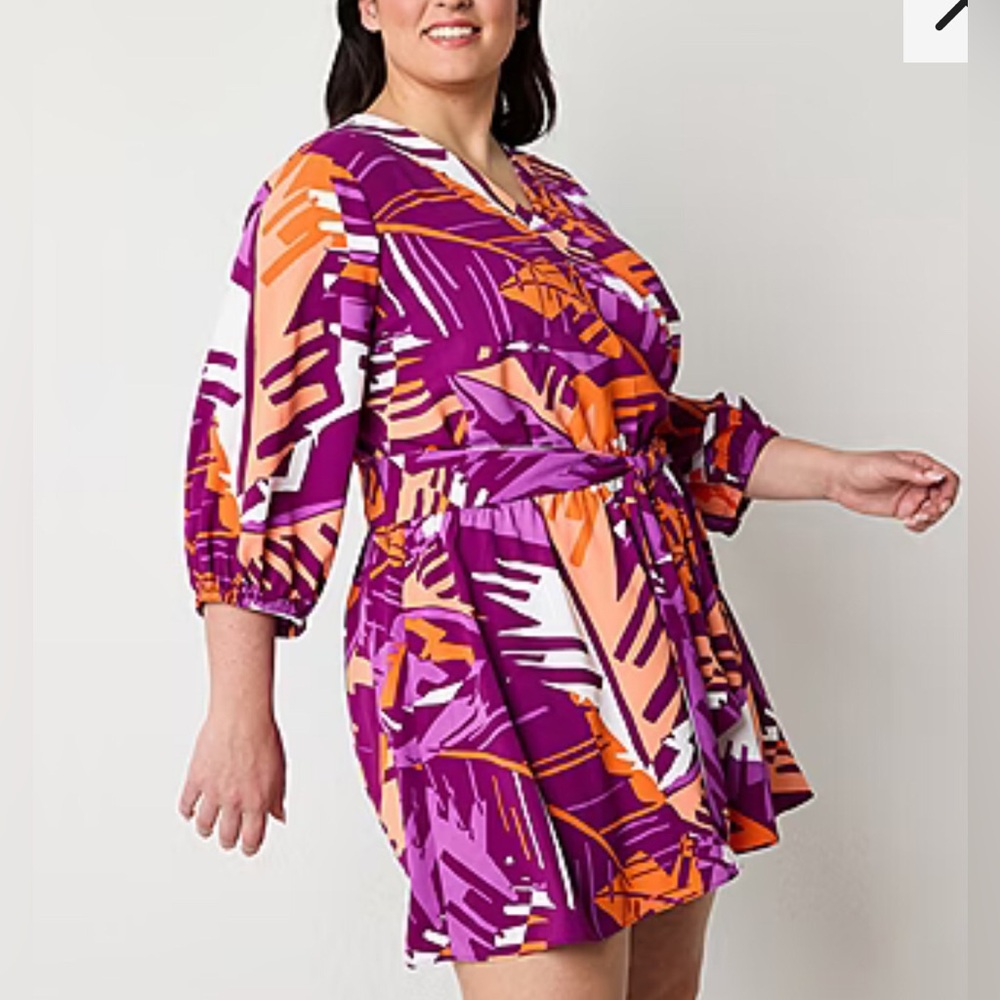 Bold Elements Ruffle 3/4 Sleeve Romper